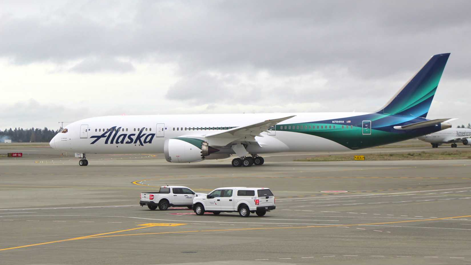 Alaska Airlines Launches First-Ever Flight to London Heathrow